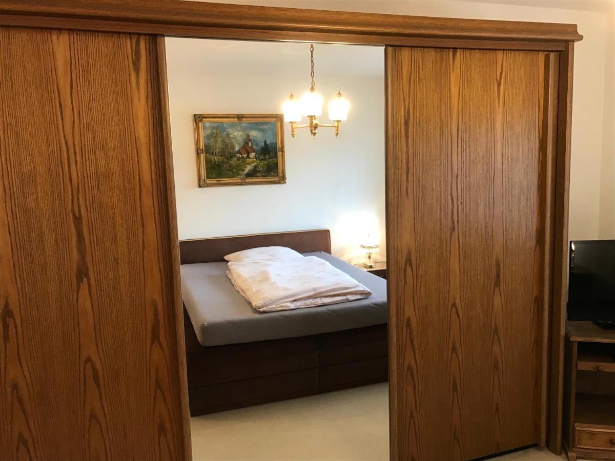 Gemuetliches Gaestehaus! Waldkraiburg Zewnętrze zdjęcie